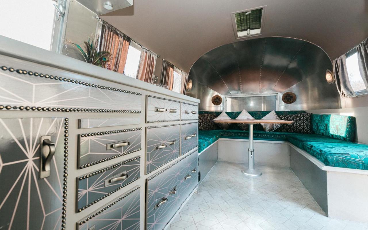 Silver Airstream Glamping & Rental Chichester Luaran gambar