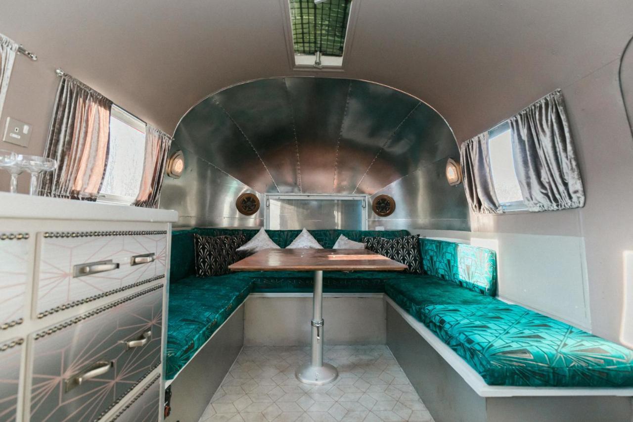 Silver Airstream Glamping & Rental Chichester Luaran gambar