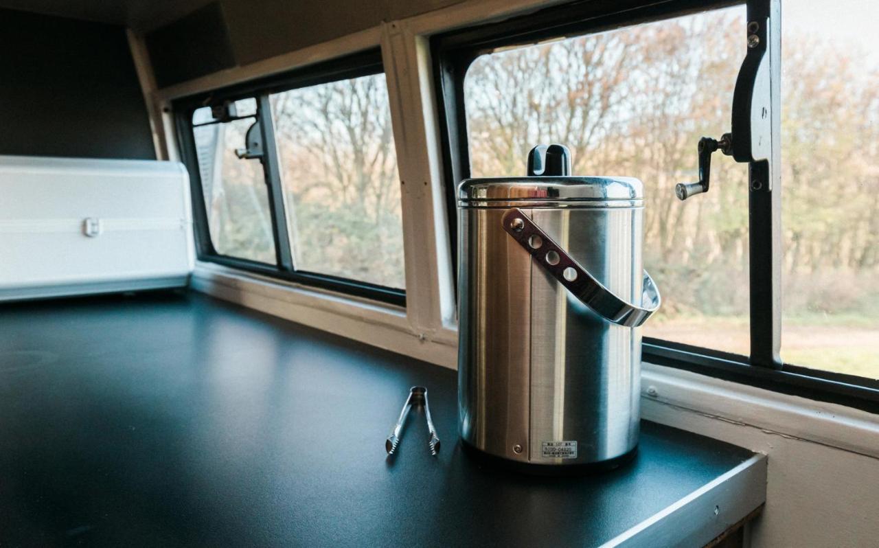 Silver Airstream Glamping & Rental Chichester Luaran gambar