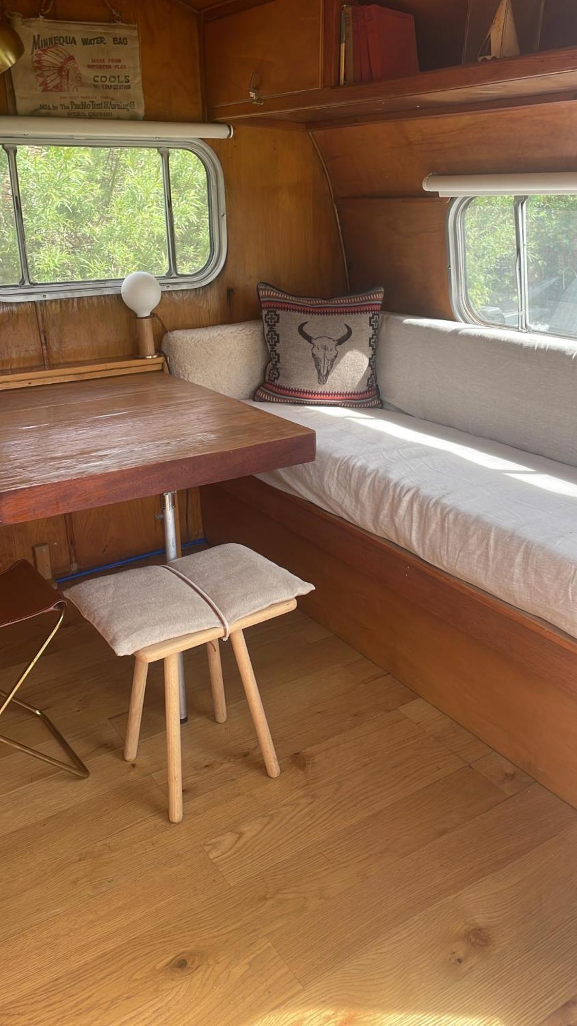 Silver Airstream Glamping & Rental Chichester Luaran gambar