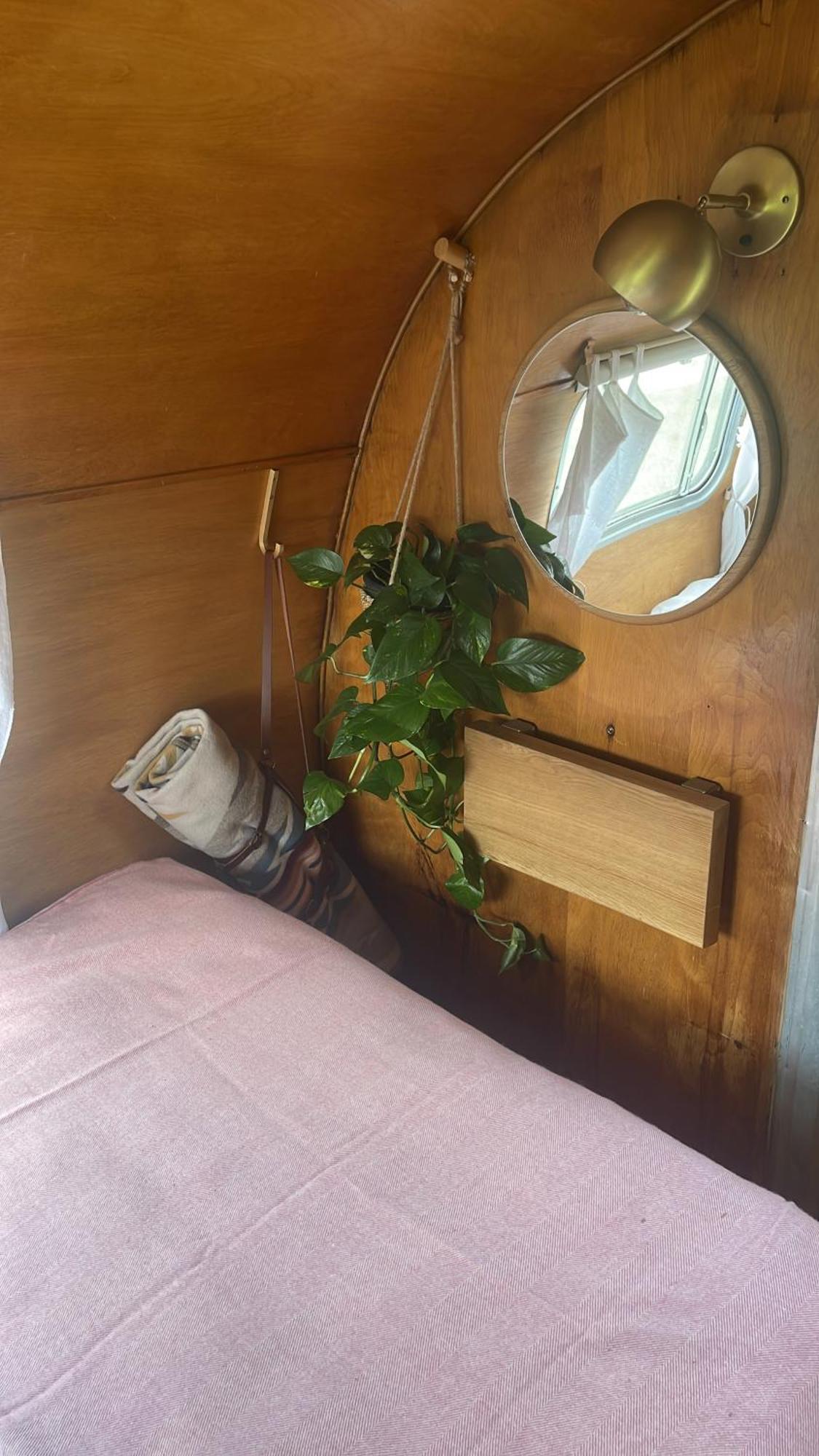 Silver Airstream Glamping & Rental Chichester Luaran gambar