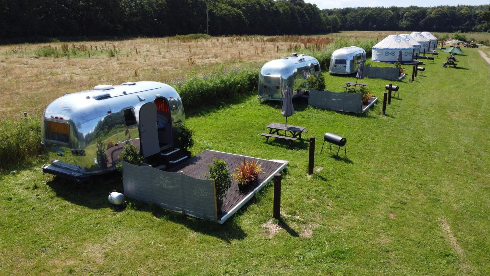 Silver Airstream Glamping & Rental Chichester Luaran gambar